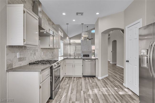 0 - 1795 Lily Pond Cir, Home with 3 bedrooms, 3 bathrooms and null parking in Henderson NV | Image 7