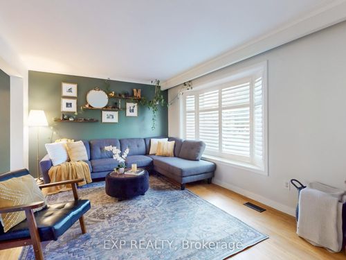 22 Chestnut Ave, Brampton, ON, L6X2A5 | Card Image