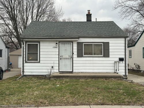 13920 Hobart Ave, Warren, MI, 48089-5011 | Card Image