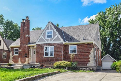 6828 Buckingham Pl, Cincinnati, OH, 45227 | Card Image