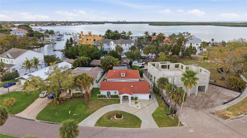 1801 Bayou Grande Blvd Ne, ST PETERSBURG, FL, 33703-1909 | Card Image
