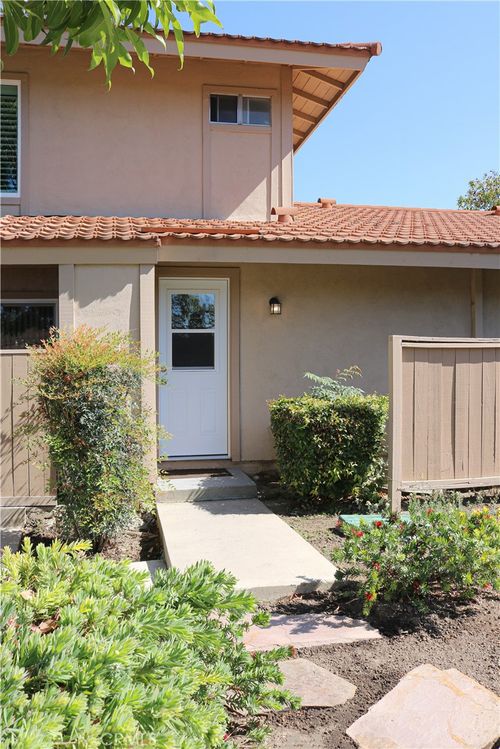 2321 Fuschia Ln, Tustin, CA, 92780-6846 | Card Image