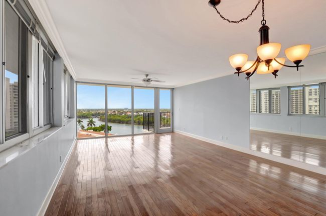 PH10 - 4750 S Ocean Blvd, Condo with 2 bedrooms, 2 bathrooms and null parking in Highland Beach FL | Image 17