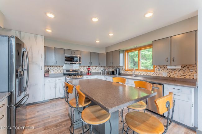 Large Open Kitchen | Image 26