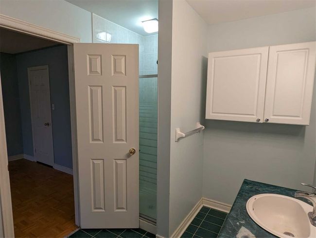 43 Foxchase Ave, House attached with 3 bedrooms, 4 bathrooms and 3 parking in Woodbridge ON | Image 11