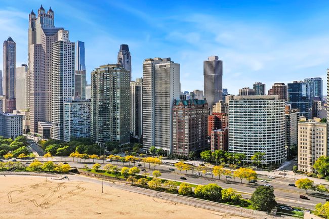APT-17N - 1110 N Lake Shore Dr, Condo with 3 bedrooms, 3 bathrooms and 1 parking in CHICAGO IL | Image 37