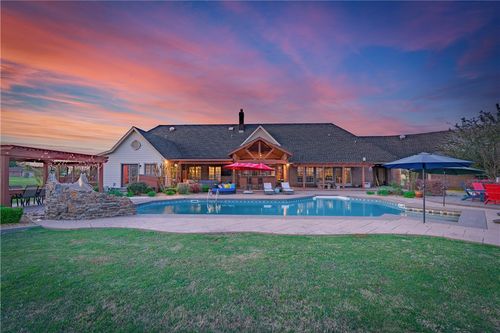 29333 Country Ln, Poteau, OK, 74953-7733 | Card Image
