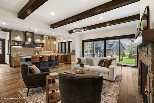 11 Alpenrose Ln, Sandpoint, ID, 83864-5141 | Card Image