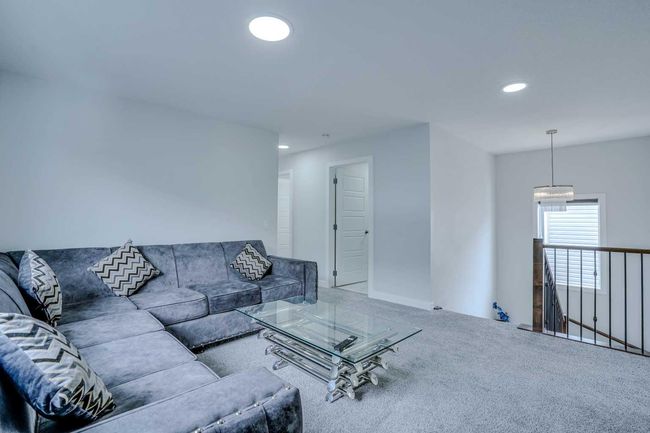 24 Corner Meadows Row Ne, House detached with 6 bedrooms, 3 bathrooms and 7 parking in Calgary AB | Image 20
