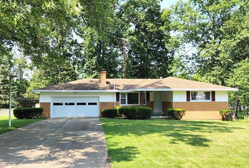 1067 Delwood Dr, Mansfield, OH, 44905-1521 | Card Image