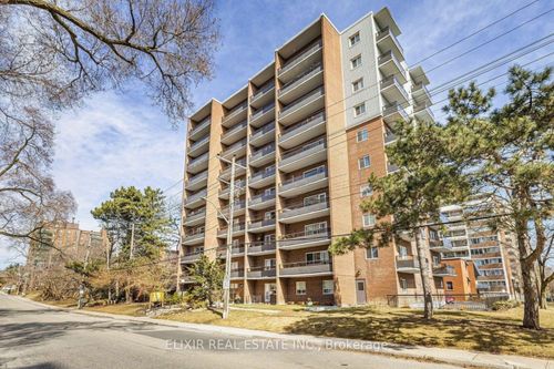 605-15 Elizabeth St N, Mississauga, ON, L5G2Z3 | Card Image