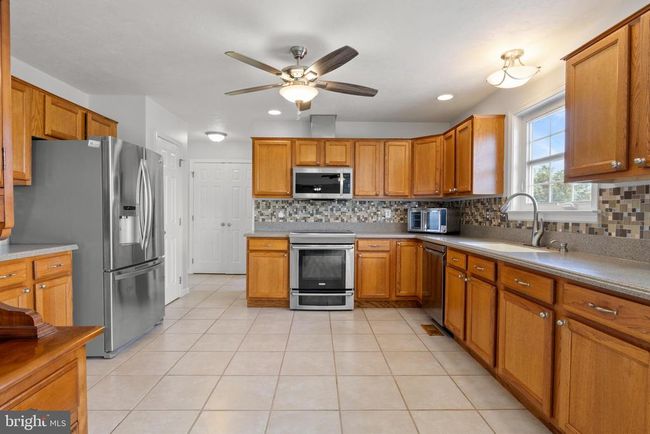 90 Hummingbird Ln, House other with 4 bedrooms, 3 bathrooms and null parking in LITTLESTOWN PA | Image 21