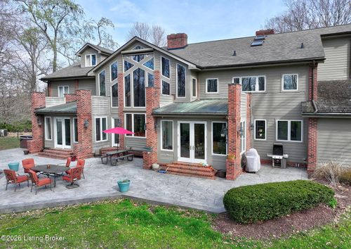 4226 Dolphin Rd, LOUISVILLE, KY, 40220-3502 | Card Image