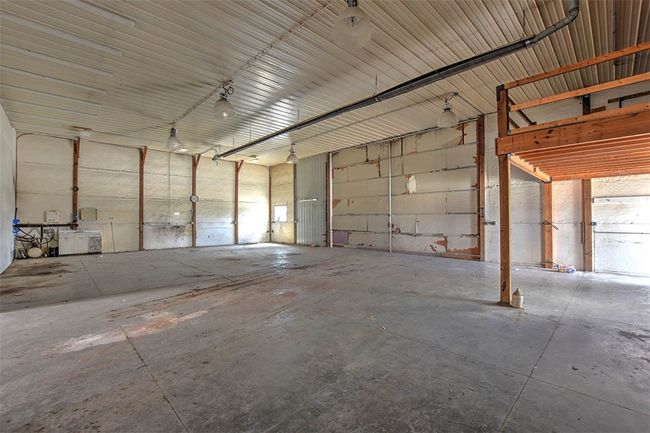 1601 State Highway 128, Home with 0 bedrooms, 2 bathrooms and 20 parking in Bethany IL | Image 23