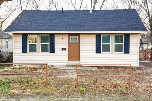 505 W 5th Street, Skiatook, OK, 74070 | Card Image