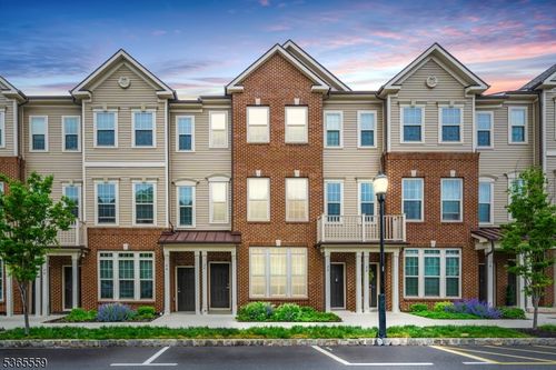 24 Sternadori Rd, Somerville, NJ, 08876-3297 | Card Image