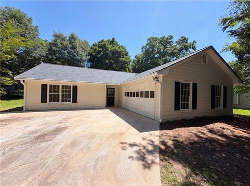 358 Cross Creek Pl, Auburn, GA, 30011-2834 | Card Image