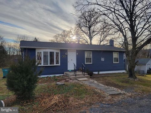 611 Tritapoe Dr, KNOXVILLE, MD, 21758-9509 | Card Image