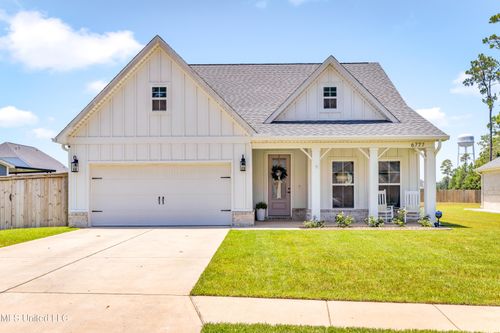 6777 Maurepas Cir, Ocean Springs, MS, 39564-6508 | Card Image