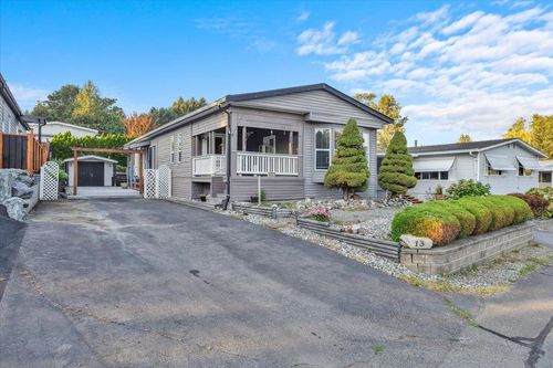 13-27111 0 Ave, Aldergrove, BC, V4W2S9 | Card Image