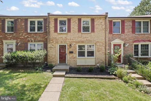 125 W Annandale Rd, FALLS CHURCH, VA, 22046-4207 | Card Image