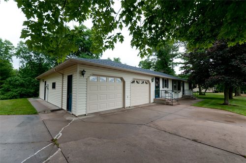 1329 18th St, Barron, WI, 54812-8734 | Card Image