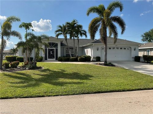 3920 Se 2nd Pl, Cape Coral, FL, 33904-4864 | Card Image