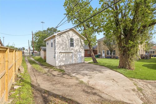 c-2218 Arbor St, Houston, TX, 77004-6293 | Card Image