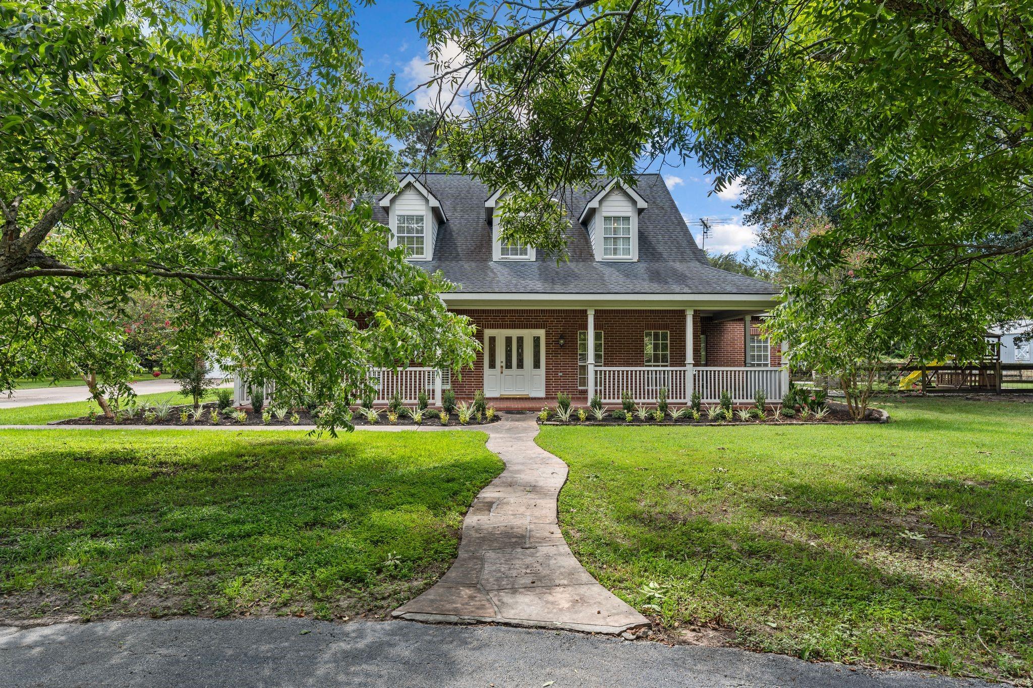 Farm in Cypress 3