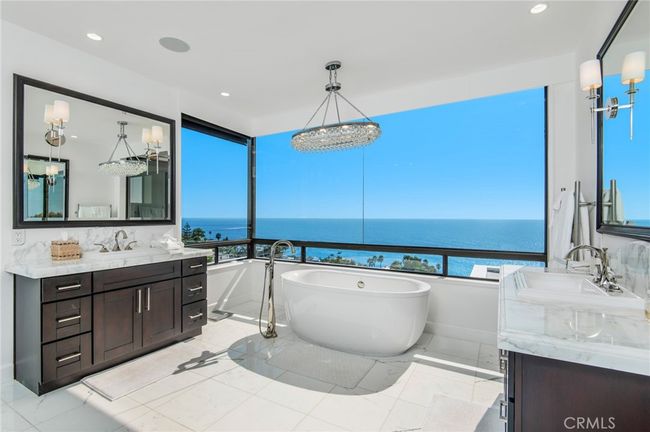 2492 Glenneyre St, House other with 4 bedrooms, 6 bathrooms and 2 parking in Laguna Beach CA | Image 22