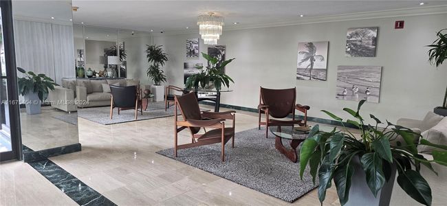 APT-204 - 1408 Brickell Bay Dr, Condo with 1 bedrooms, 1 bathrooms and null parking in Miami FL | Image 4