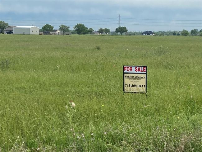 318 Brahman Trl, Home with 0 bedrooms, 0 bathrooms and null parking in Angleton TX | Image 7