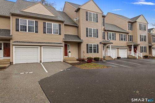 277-86 Perry St, Putnam, CT, 06260-2259 | Card Image