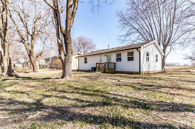 208 S Race St, House other with 3 bedrooms, 2 bathrooms and null parking in Leeton MO | Image 8