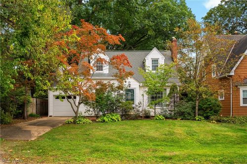 11 Ross Drive, Akron, OH, 44313 | Card Image