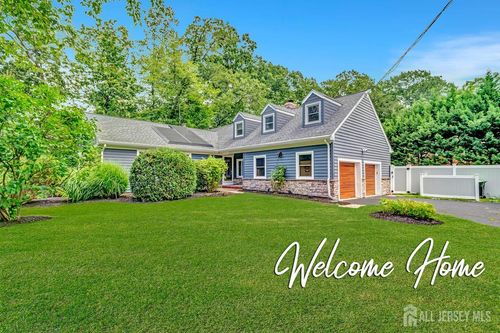 14 Wayland Dr, Matawan, NJ, 07747-3525 | Card Image