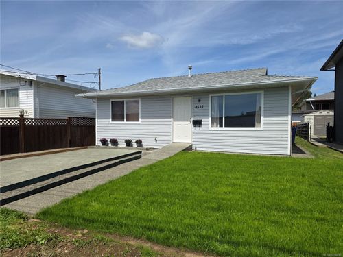 4535 Arrowsmith Rd, Port Alberni, BC, V9Y5P3 | Card Image