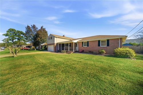 1108 Miles Standish Rd, Virginia Beach, VA, 23455-4824 | Card Image