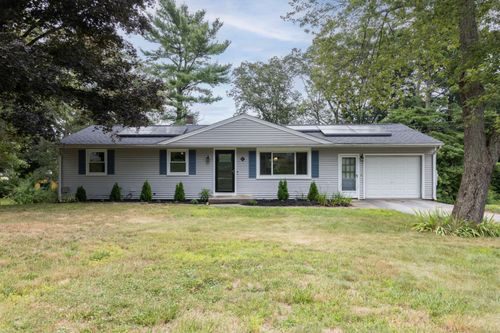 6 Oak St, Plainfield, CT, 06374-1531 | Card Image