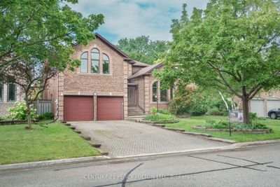 54 Cityview Cir, House other with 4 bedrooms, 4 bathrooms and 6 parking in Barrie ON | Image 1