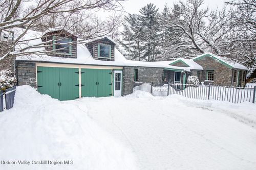 110 Mill Hill Rd, Woodstock, NY, 12498-1601 | Card Image