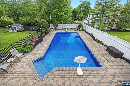 41 Morse Ave, Butler, NJ, 07405-1226 | Card Image