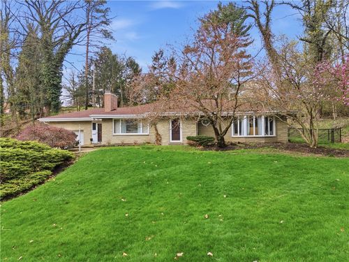 3 Swan Drive, Ross Twp, PA, 15237 | Card Image