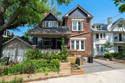 206 Howard Park Ave, Toronto, ON, M6R1W1 | Card Image