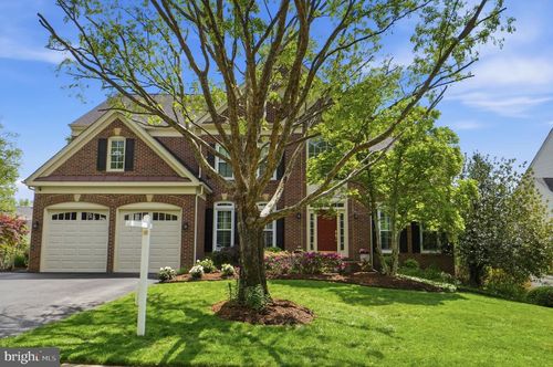 7425 Spring Summit Rd, SPRINGFIELD, VA, 22150-4607 | Card Image