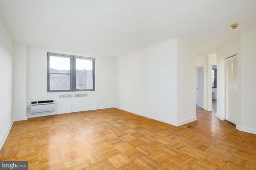 apt-202-2601 Pennsylvania Ave, PHILADELPHIA, PA, 19130-2318 | Card Image