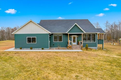 47575 River Rd, Harris, MN, 55032-3495 | Card Image