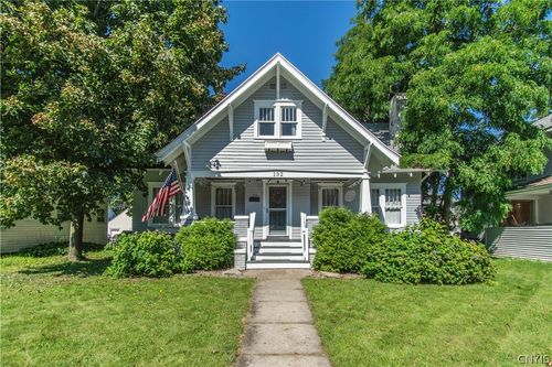 132 Moore Ave, Watertown, NY, 13601-3507 | Card Image