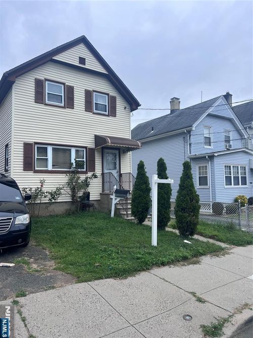 12 Spencer Pl, Garfield, NJ, 07026-1916 | Card Image
