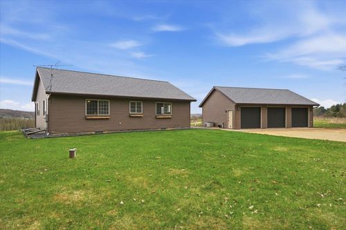 E3521 1170th Ave, Boyceville, WI, 54725-9306 | Card Image